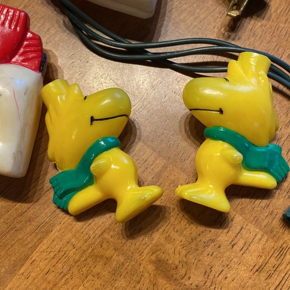 Snoopy set of string lights. Great shape. Vintage - Picture 3 of 4